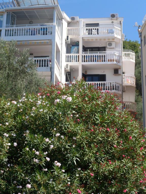 Milocer Apartment Sveti Stefan Exterior photo
